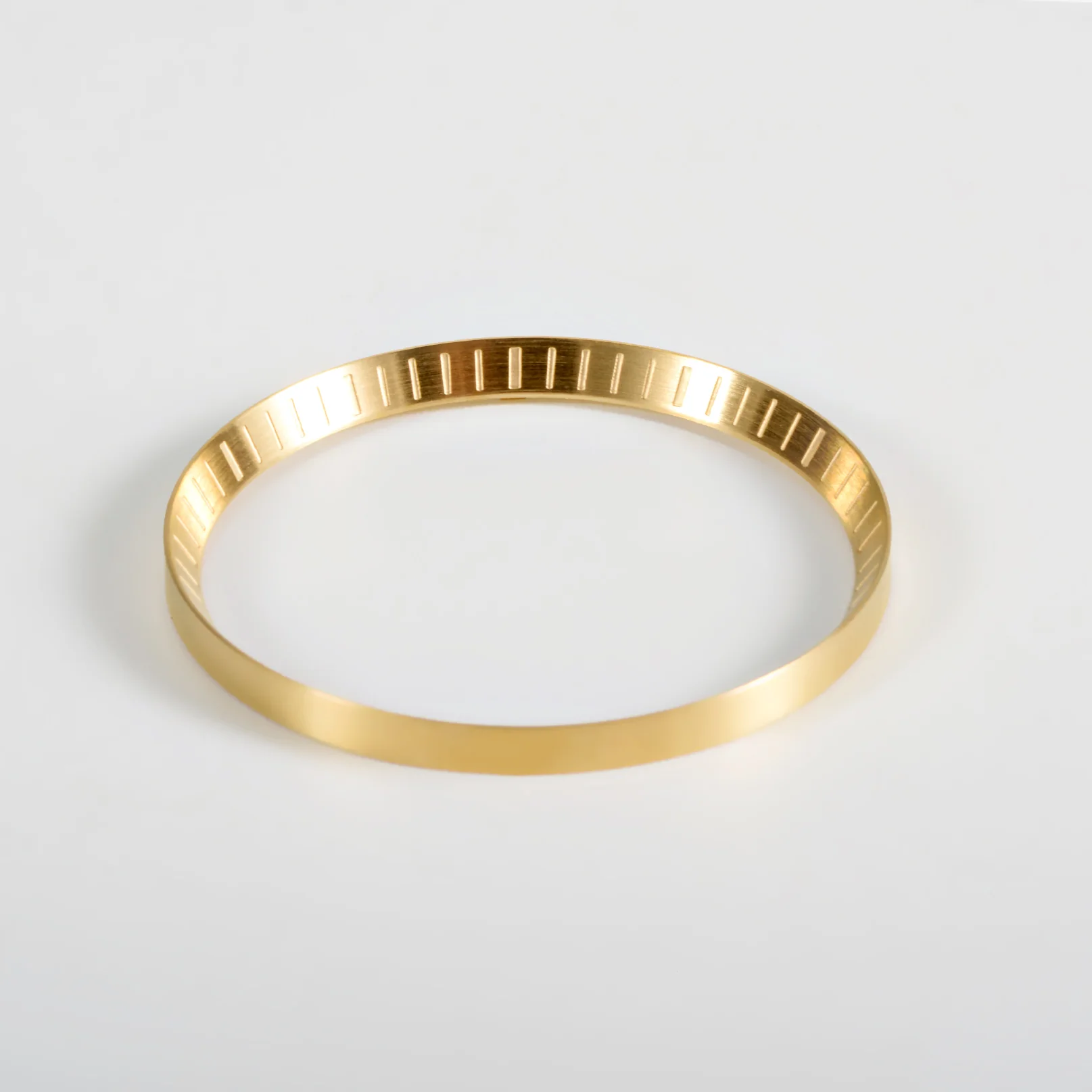 Seiko Mod SKX / SRPD Chapter Ring: Brushed Gold Stainless Steel with Minute Markers