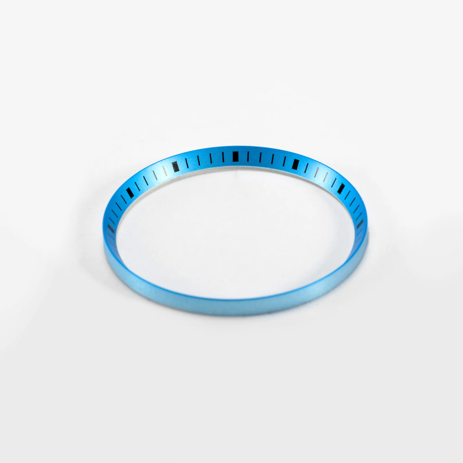 Seiko Mod SKX / SRPD Chapter Ring: Light Blue with Black Markers